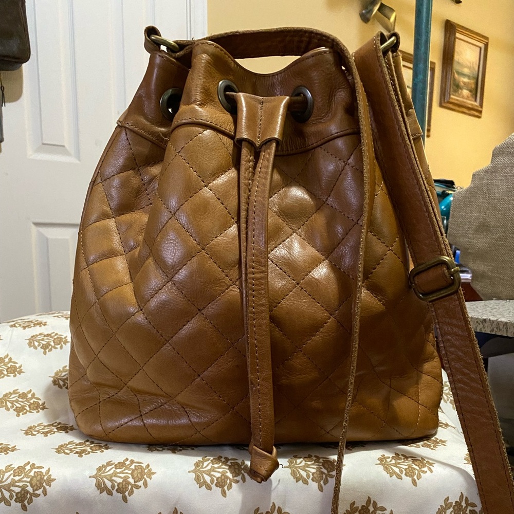 “Paisley Road” quilted leather bucket bag/VINTAGE